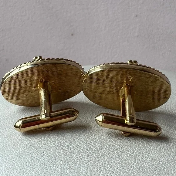 VINTAGE LARGE CERAMIC PAINTING BOATS SAILING NAUTICAL THEME CUFFLINKS UNUSUAL